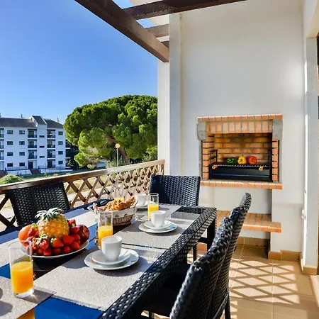 Falesia B Apartmán *