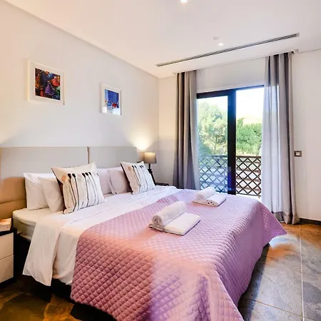 Falesia B * Olhos de Agua (Albufeira)